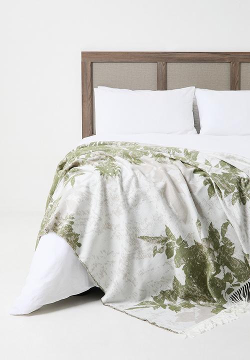 Bella vita Floral Throw - Hunter/Cobblestone