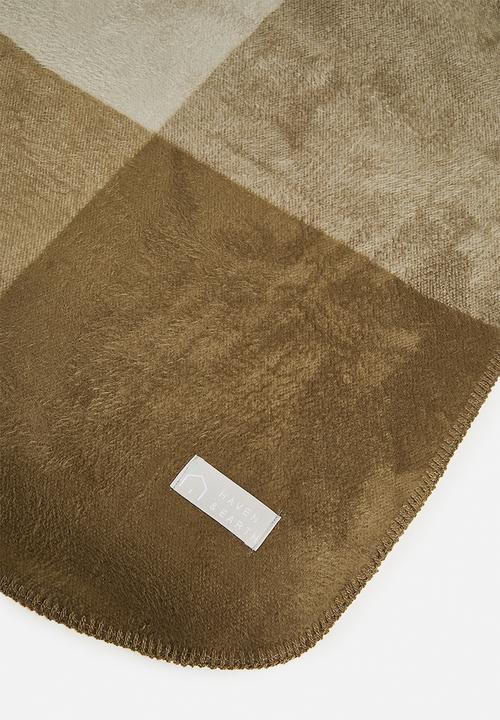 Haven & Earth  - Top Suede Bed Throw - Coffee/Cobblestone