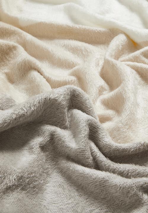 Haven & Earth  - Top Suede Bed Throw - Coffee/Cobblestone