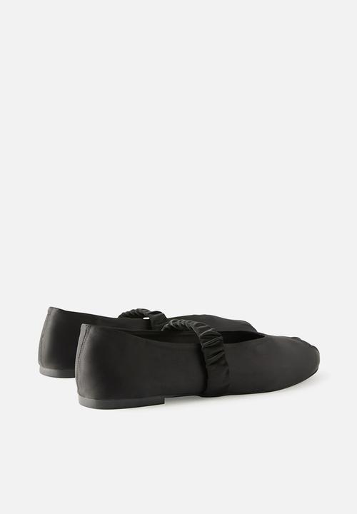 Cotton On - Brooklyn Mary Jane Ballet - black.