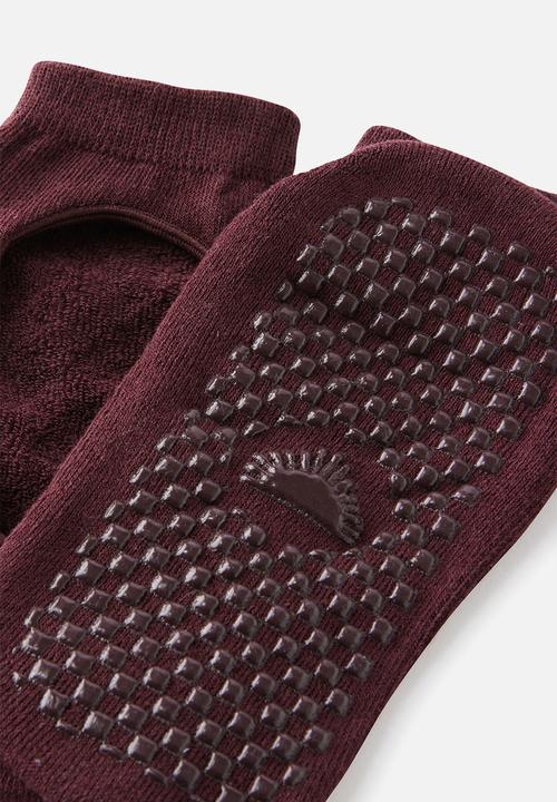 Cotton On - Performance plie sock - choc plum