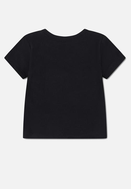Nike - Nkg Essentials Icon Tee - Black