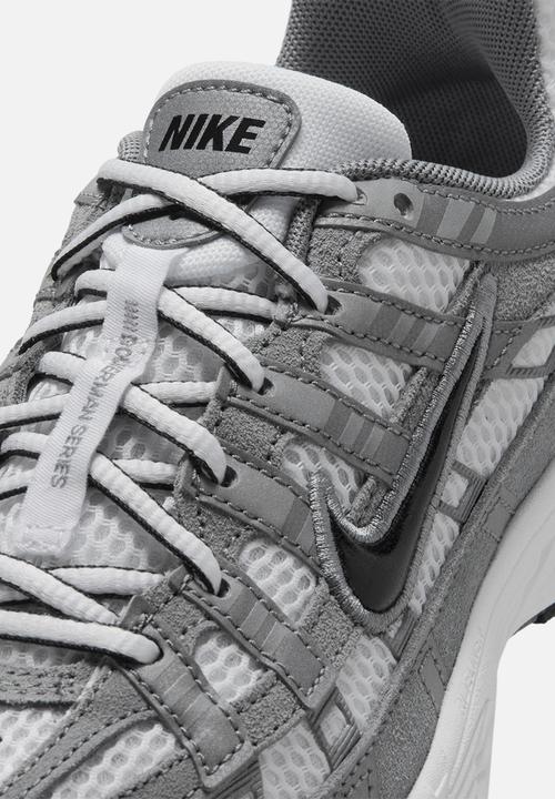 Nike - NIKE P-6000 Grade School