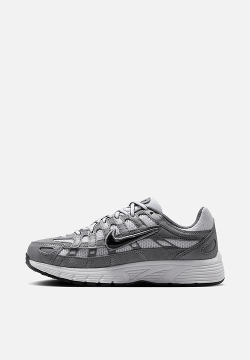 Nike - NIKE P-6000 Grade School