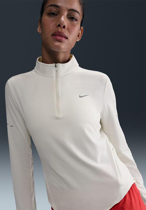 Nike - W Nk Swift Df Uv Hz Top - Sail/Reflective Silv