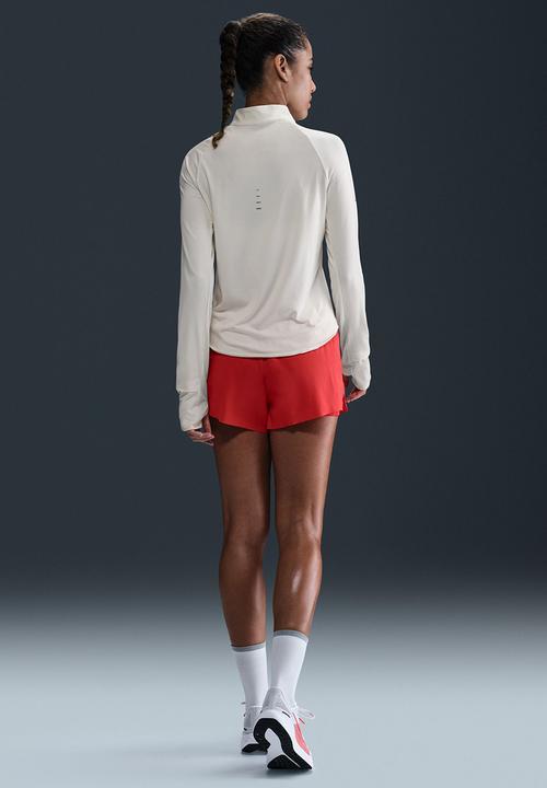 Nike - W Nk Swift Df Uv Hz Top - Sail/Reflective Silv