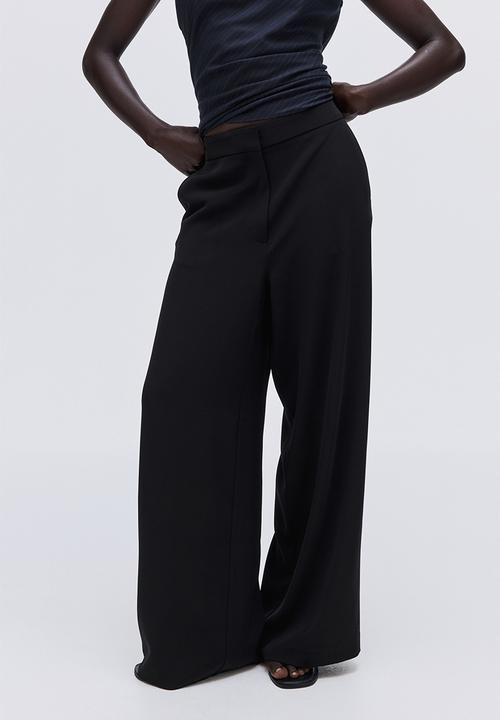 H&M - Wide trousers - black