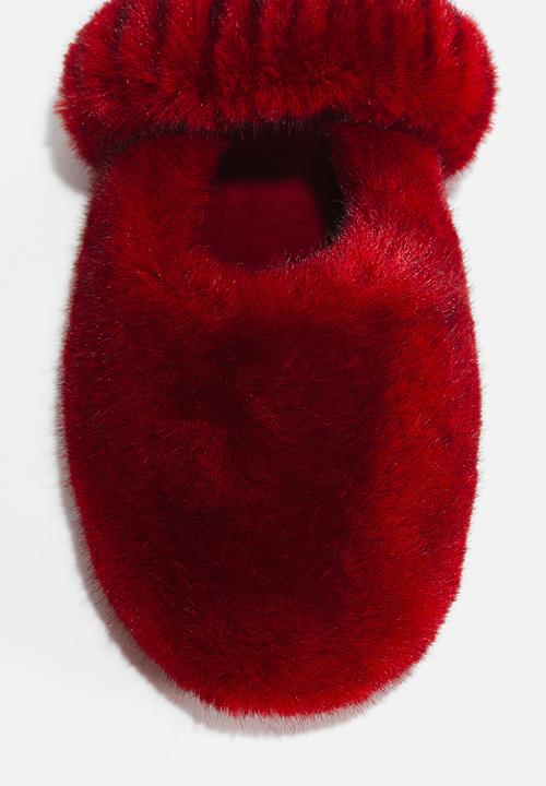H&M - Fluffy slippers - dark red