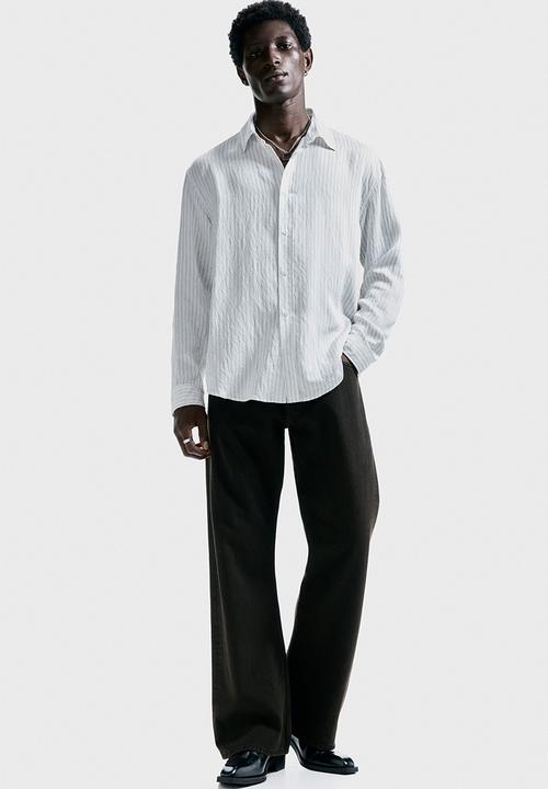 H&M - Relaxed fit shirt - white/striped