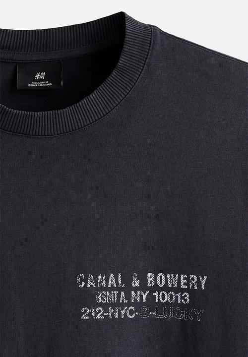 H&M - Regular fit printed cotton t-shirt - dark grey/canal & bowery