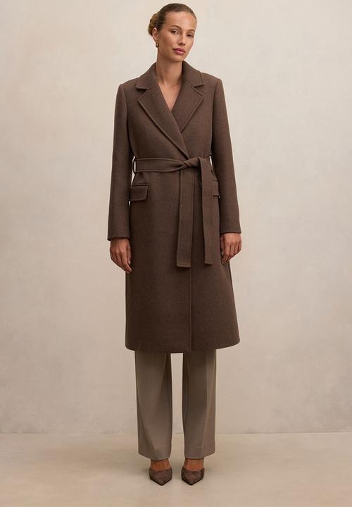 Forever New - Aydee Double Breasted Coat In Mid Brown