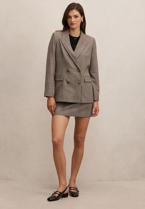 Forever New - Eleanor Double Breasted Blazer In Check Suit Brown