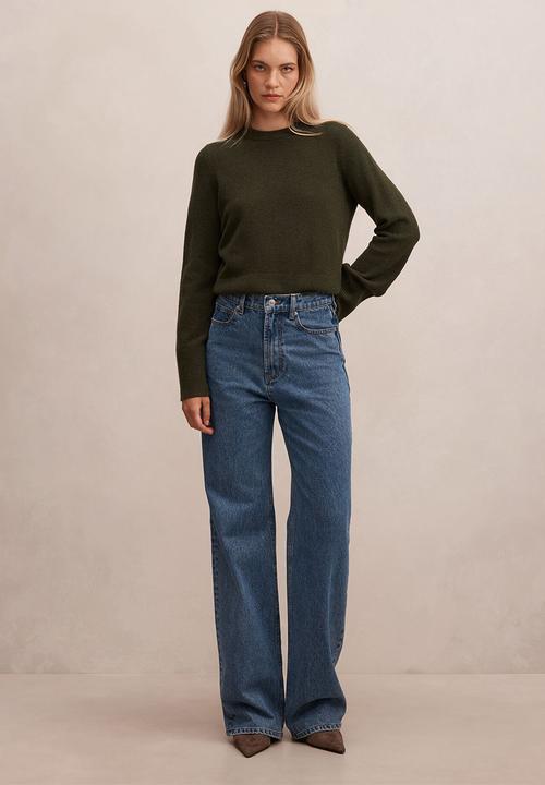 Forever New - Natalie knitted sweater in deep green