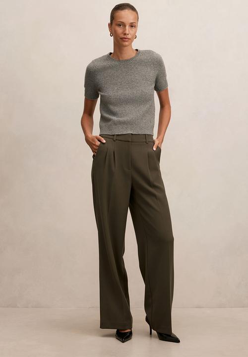 Forever New - Eva wide leg pants in olive night