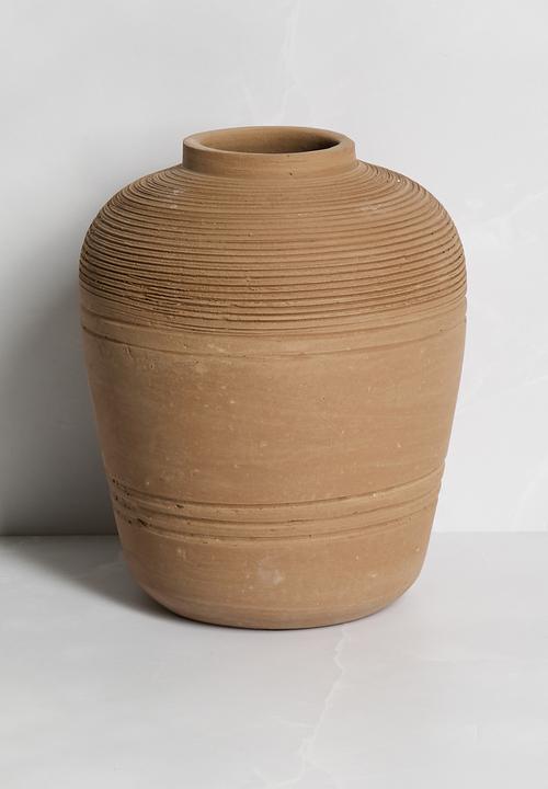 Essa Terracotta Vase - Terracotta