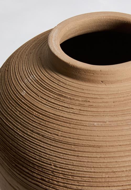 Sixth Floor - Essa Terracotta Vase - Terracotta