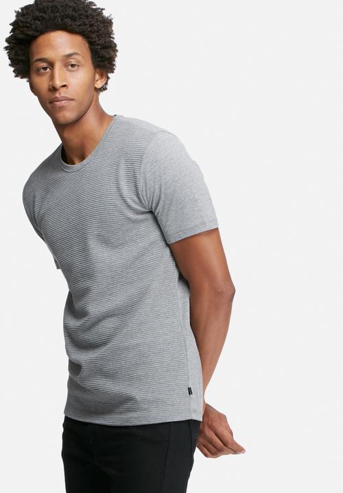 Only & Sons - Angus fitted tee