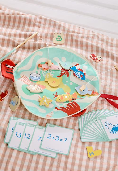 Greenbean Learning - Classic World - Fishing Game - Travel-Size Set with Activity Cards - 34pcs
