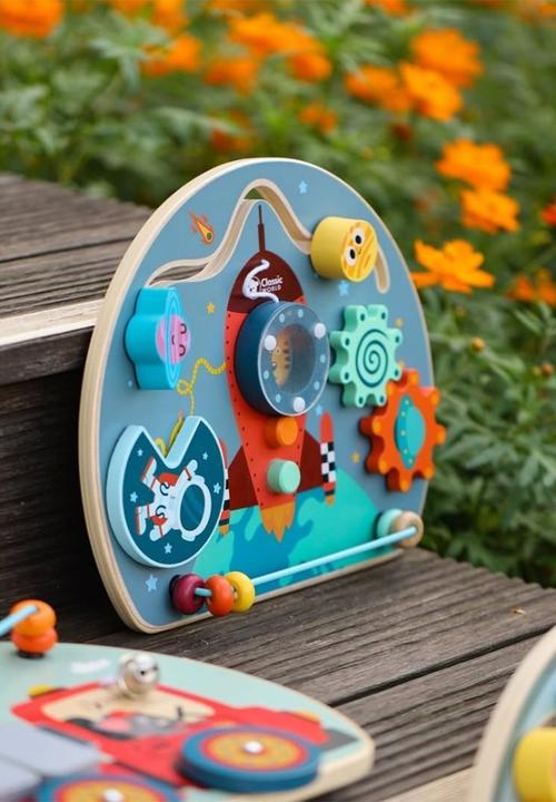 Greenbean Learning - Classic World - Rocket Busy Board Play Set