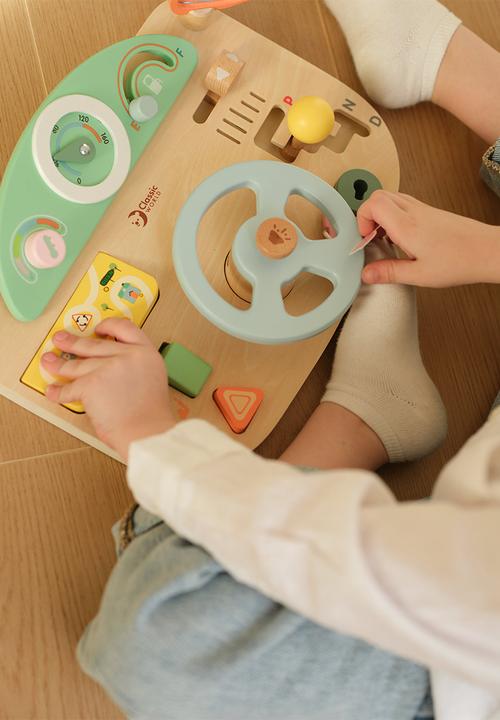 Greenbean Learning - Classic World - Steering Wheel Wooden Busy Board - 5pcs