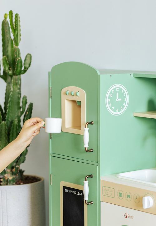 Greenbean Learning - Classic World - Pretend & Play - Vintage Kitchen
