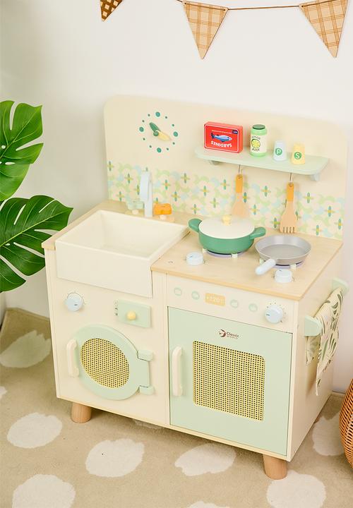 Greenbean Learning - Classic World - Pretend & Play - Wooden Natural Kitchen - 16pcs