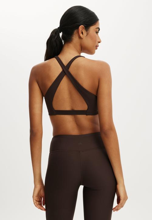 Cotton On - Ultra Move Cross Back Crop - French Roast