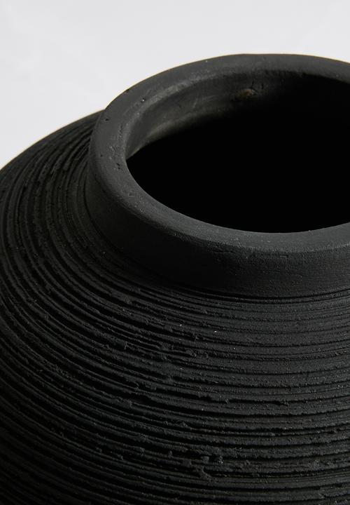 Sixth Floor - Jema Terracotta Vase -  Black