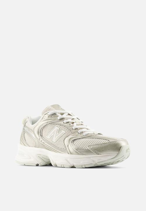 New Balance  - 530