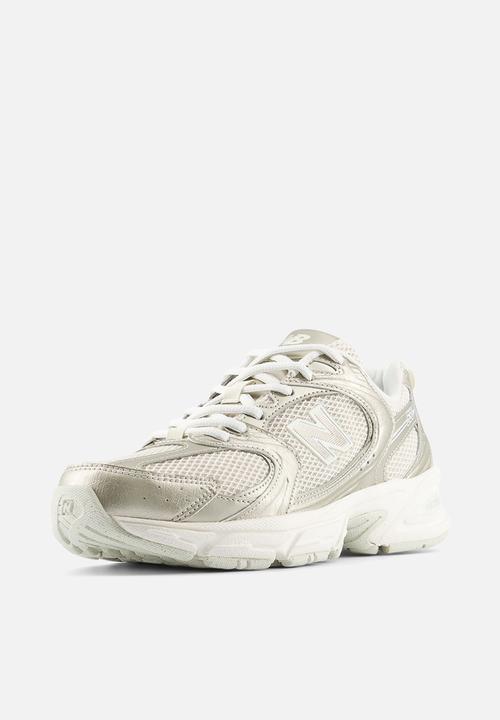 New Balance  - 530