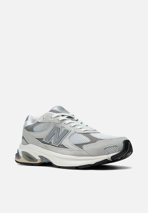 New Balance  - ABZORB 2010