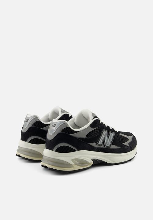 New Balance  - ABZORB 2010