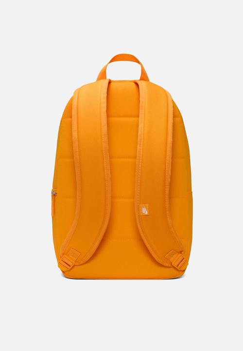 Nike - Nike Heritage Backpack (25L) - Yellow