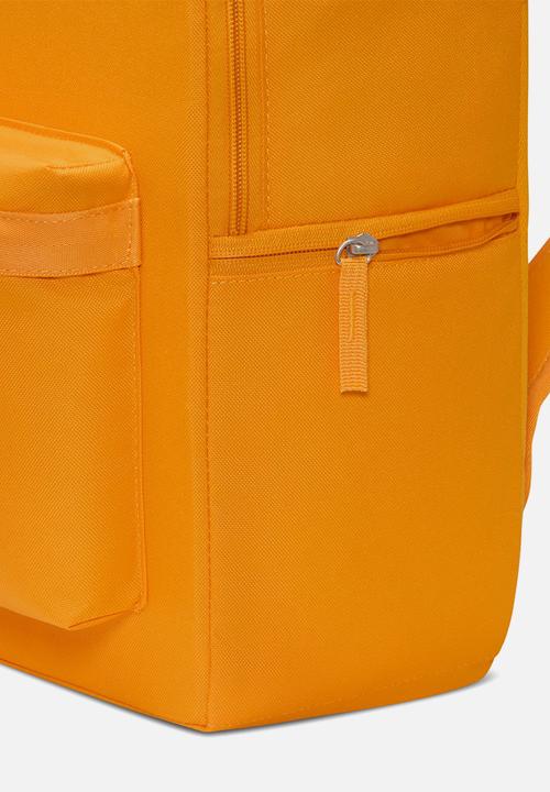 Nike - Nike Heritage Backpack (25L) - Yellow