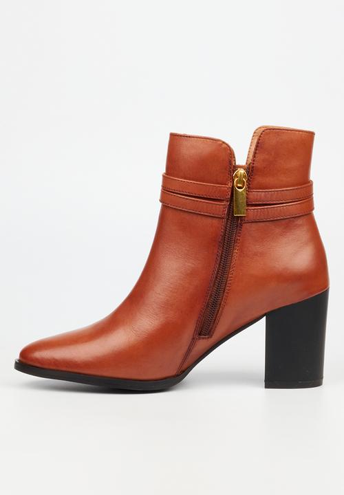 Nicci Tyler - Gisele 1 leather ankle boot - tan