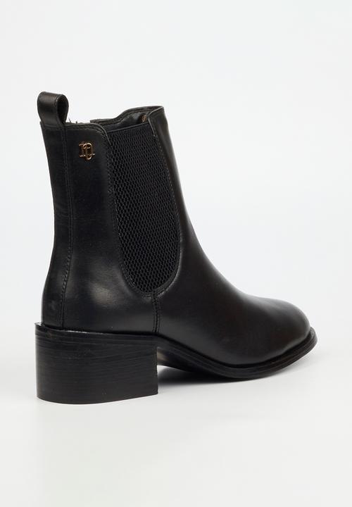 Nicci Tyler - Marcella 1 leather ankle boot - black