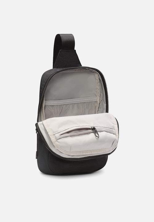 Nike - Nike Auracrossbody Bag (5L) - Black/Black/Gunmetal