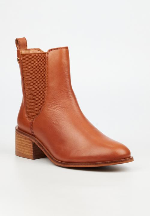 Nicci Tyler - Marcella 1 leather chelsea boot - tan