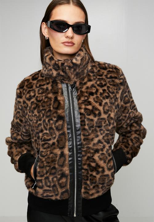 Stella Morgan - Long Sleeve Faux Fur Zip Through Jacket - Animal Print