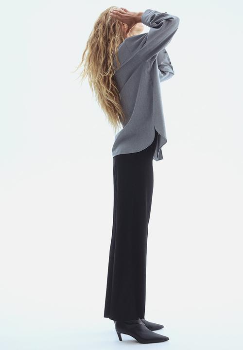 H&M - Straight trousers - black