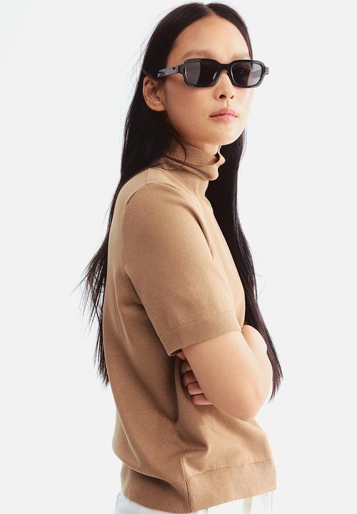 H&M - Fine-knit polo-neck top - beige