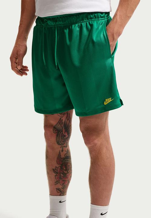Nike - NSW Club Flow Embossed Football Shorts - Green