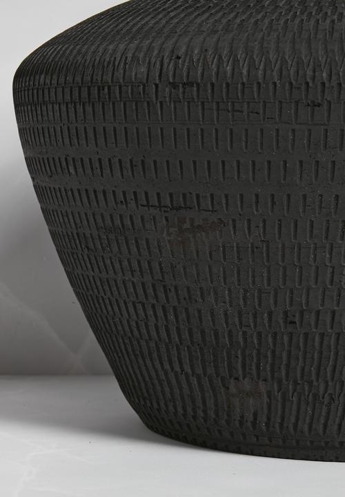 Sixth Floor - Palma Terracotta Vase - Black