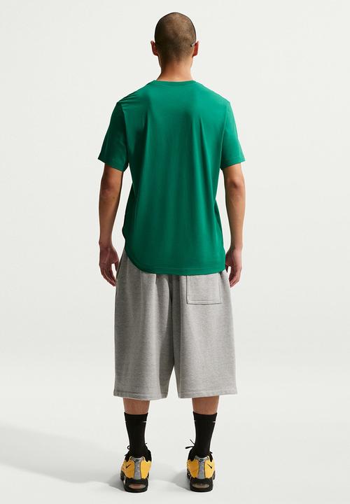Nike - NSW Celebrate Sport STD  T-Shirt - Green