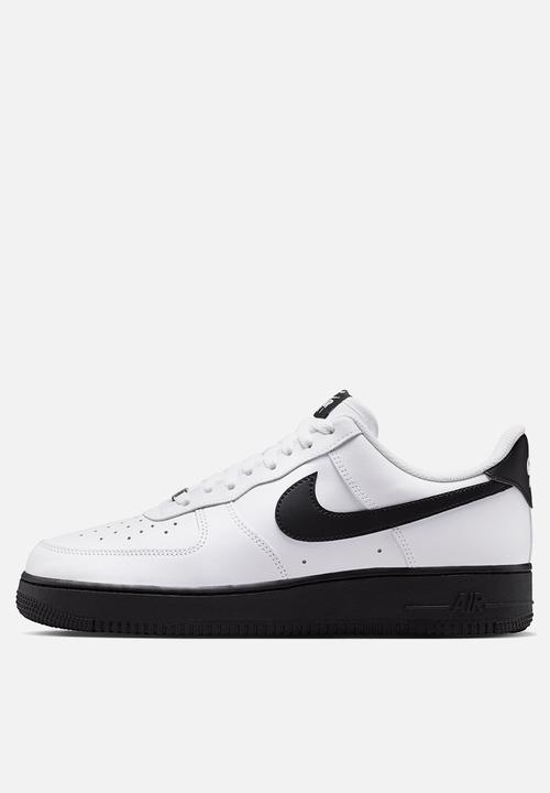 Nike - Nike Air Force 1 '07