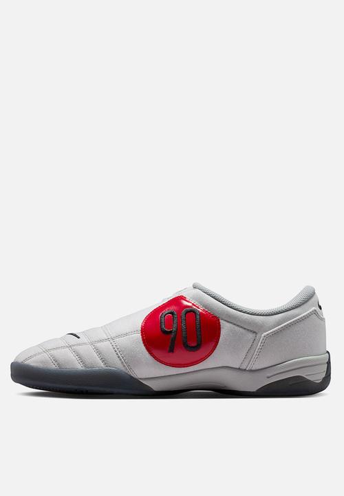 Nike - Nike Total 90 Premium