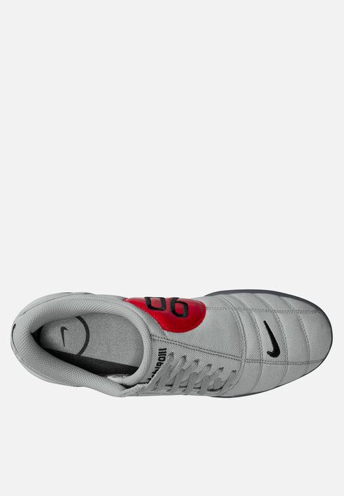Nike - Nike Total 90 Premium