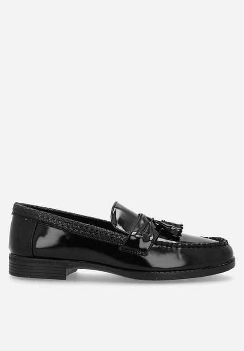 PC - Crouch  Tassel Loafer - black