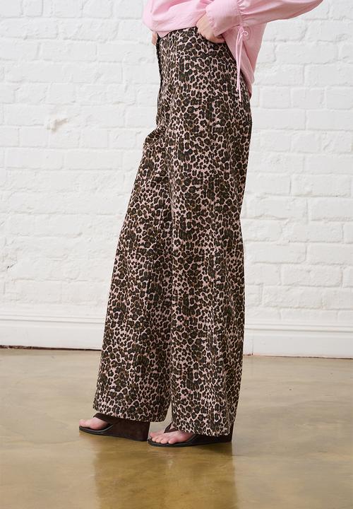 Me&B - Roxy Wide Leg Jeans - Pink Animal