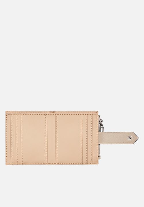 GUESS - Remy Sling Case Bag - Latte